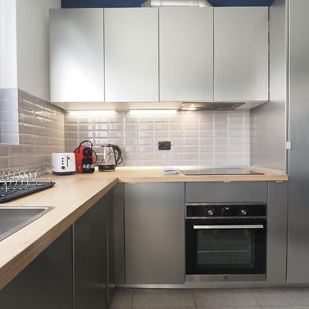 City Center - Modern Flat With Free Parking And Wifi - Apt A Bergamo Exterior photo