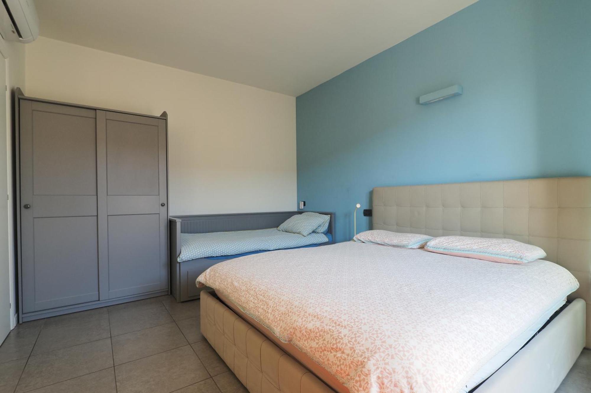 City Center - Modern Flat With Free Parking And Wifi - Apt A Bergamo Exterior photo