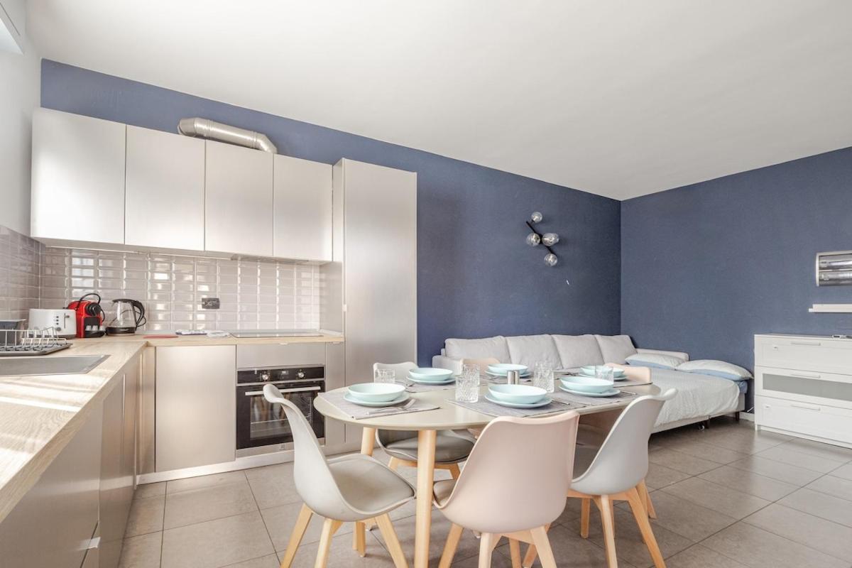 City Center - Modern Flat With Free Parking And Wifi - Apt A Bergamo Exterior photo