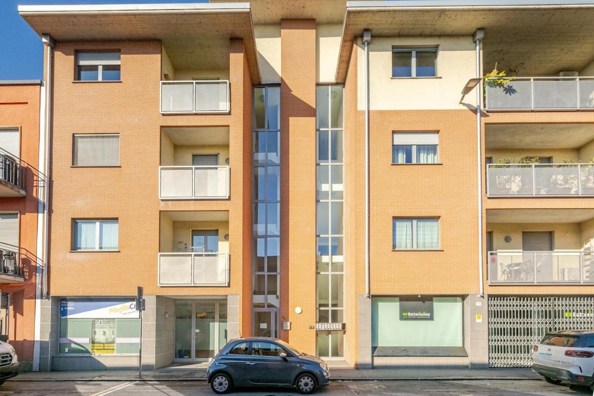 City Center - Modern Flat With Free Parking And Wifi - Apt A Bergamo Exterior photo