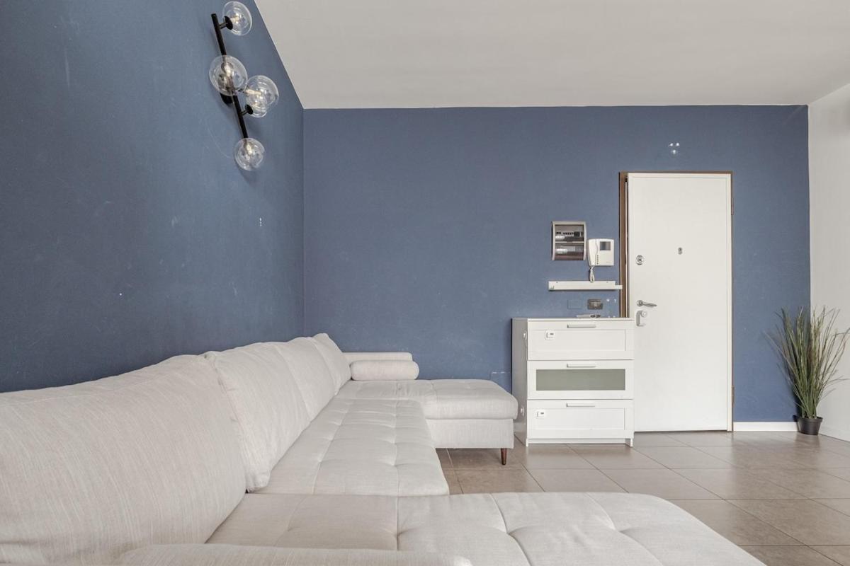 City Center - Modern Flat With Free Parking And Wifi - Apt A Bergamo Exterior photo