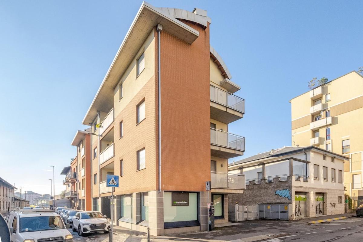 City Center - Modern Flat With Free Parking And Wifi - Apt A Bergamo Exterior photo